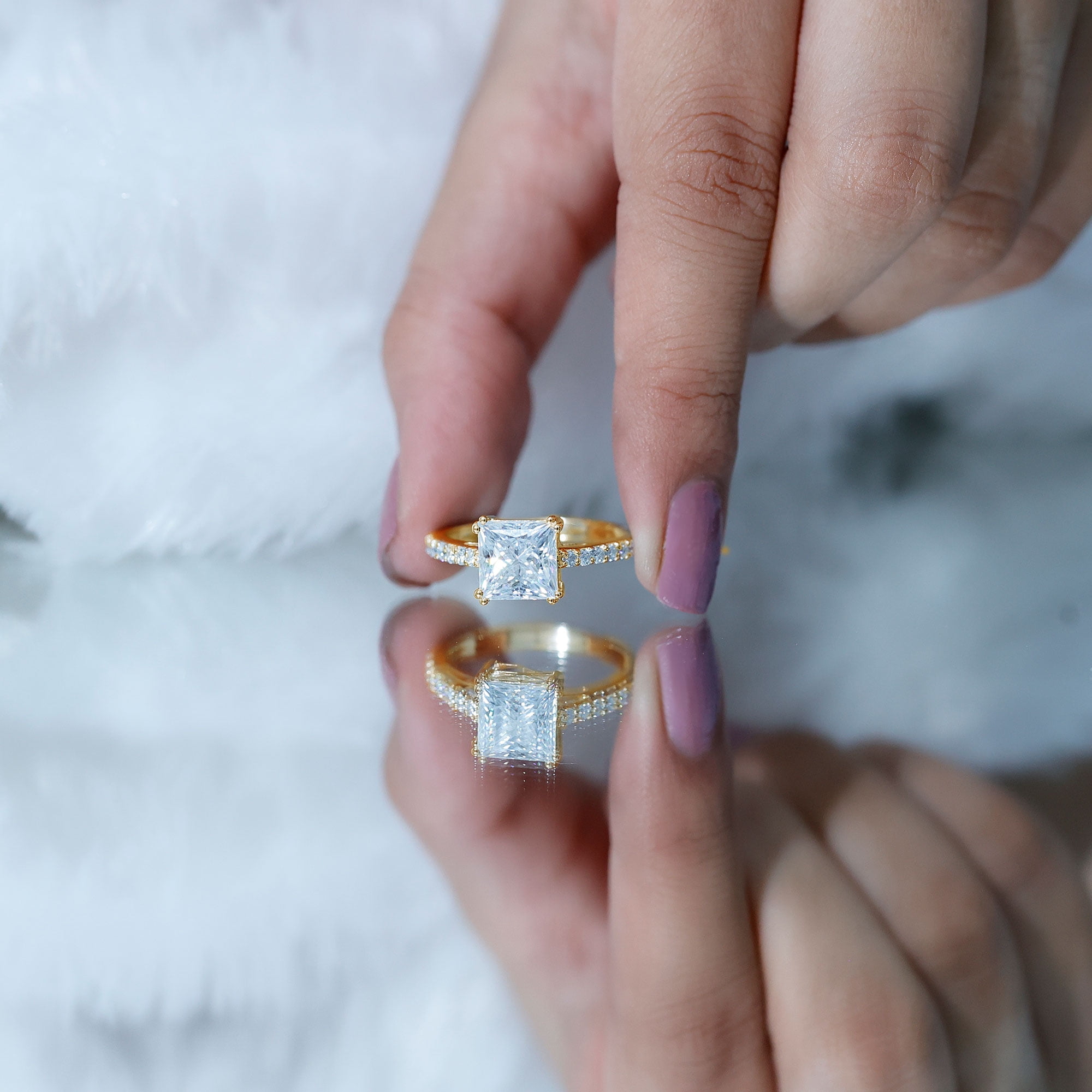 Rosec Jewels Moissanite Solitaire Engagement Ring for Women (8 mm Princess Cut Moissanite, 3 Ct, D-VS1 Grade), 14K Yellow Gold, US 13.00