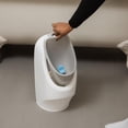 thumbnail image 3 of Urinario de Entrenamiento Nuby Blanco con Botón de Descarga y Sonido Realista para Niños, 3 of 6