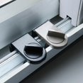 thumbnail image 3 of Juego de 2 cerraduras para ventanas correderas, puerta corredera ajustable, negro, 3 of 5