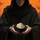 thumbnail image 3 of Mini caldero de bruja como adorno de escritorio para Halloween. Artículo decorativo para mesas, único para las celebraciones de temporada., 3 of 8