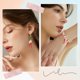 thumbnail image 4 of Caja de 30 dijes de pimienta esmaltados, con forma de cuerno italiano, chile picante y verduras para hacer joyas, aretes, pulseras y collares., 4 of 9