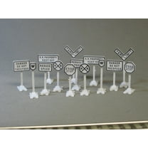 LIONEL FASTRACK RAILROAD SIGNS 6-62180-Bulk