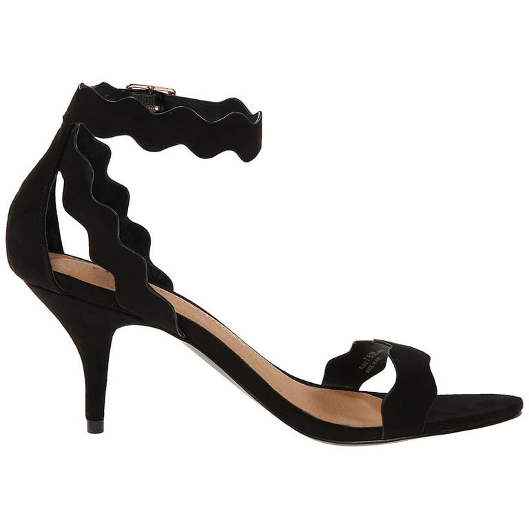 Chinese laundry store scalloped heels