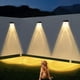 thumbnail image 1 of Xihbxyly Lámpara Solar para Jardín, Aplique Led de Pared Impermeable, Luz de Paso Exterior Superbrillante, Diseño Moderno y Elegante, Fácil Instalación, Ideal para Patios, Disponible En Blanco Cálido, 1 of 7