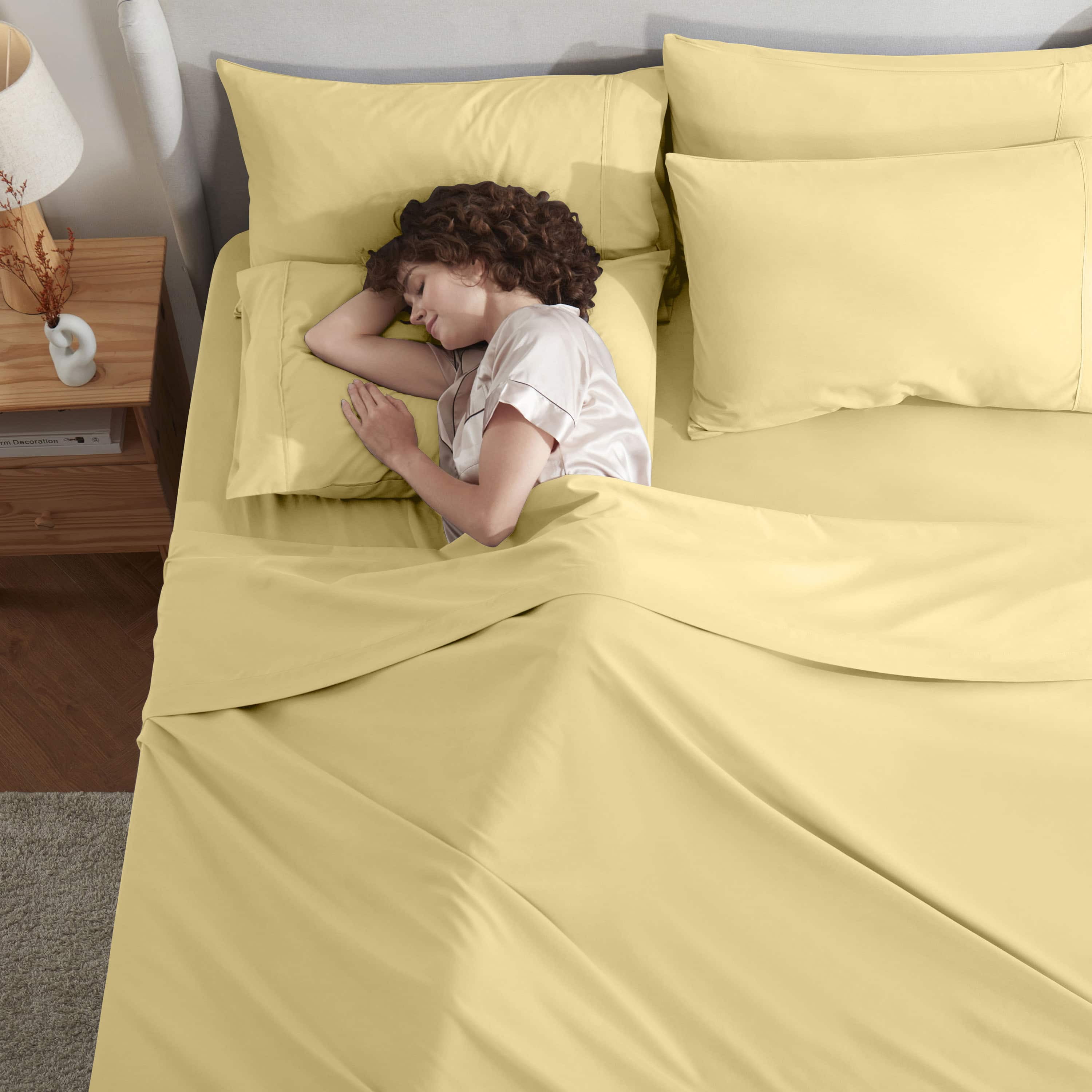 LammaLoe Extra Deep Pocket Full Size Sheets set, Fits 18"-24" Mattress, 6 Piece Soft Microfiber Bed Sheet Sets, Mellow Yellow