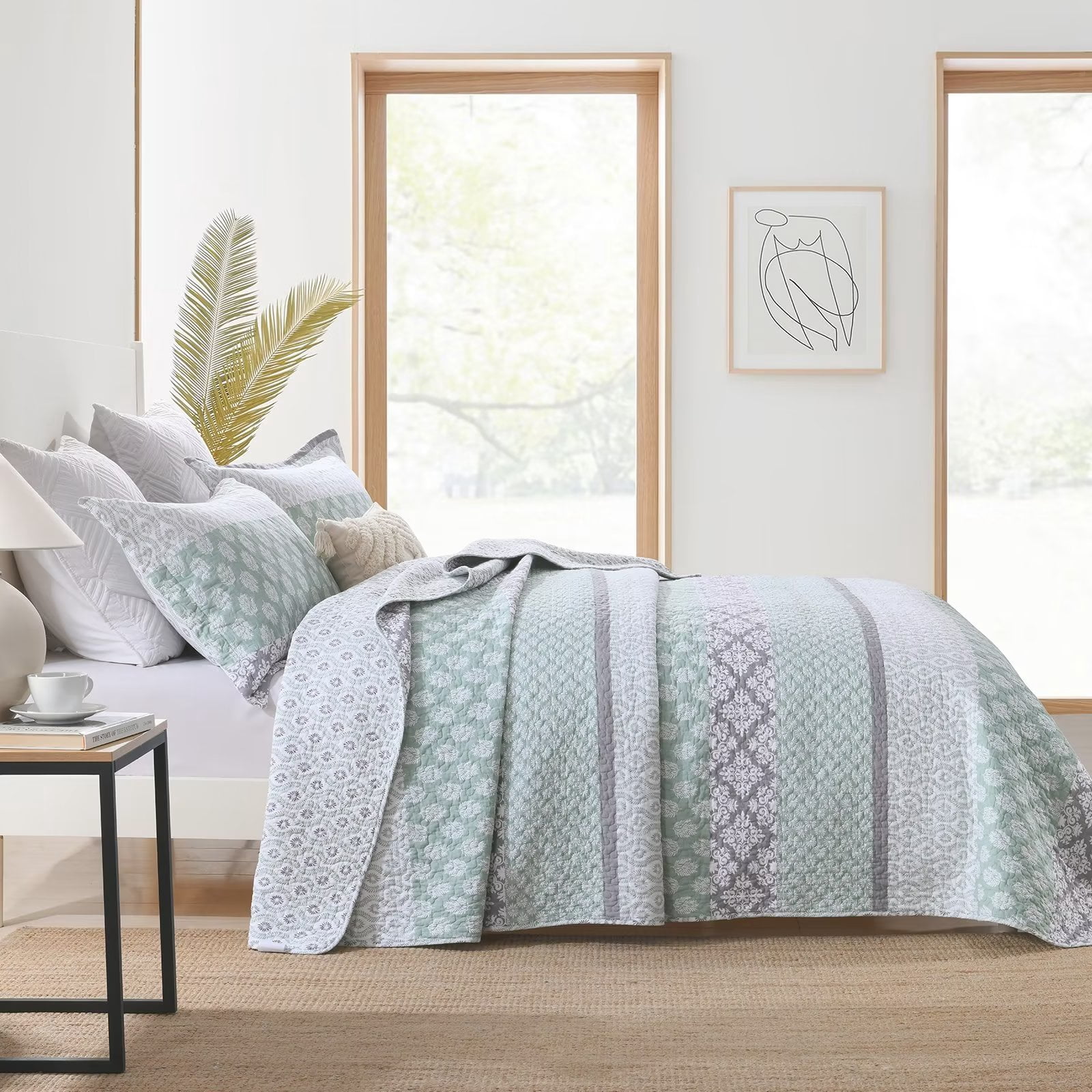 Bedduvit King Size Quilt Set, 100% Cotton Green Gray Spring Floral Striped Farmhouse Summer Bedspread King, Reversible Lightweight Bedding Quilt Set for King Bed, All Season 3-Piece (Green, 98"x106")