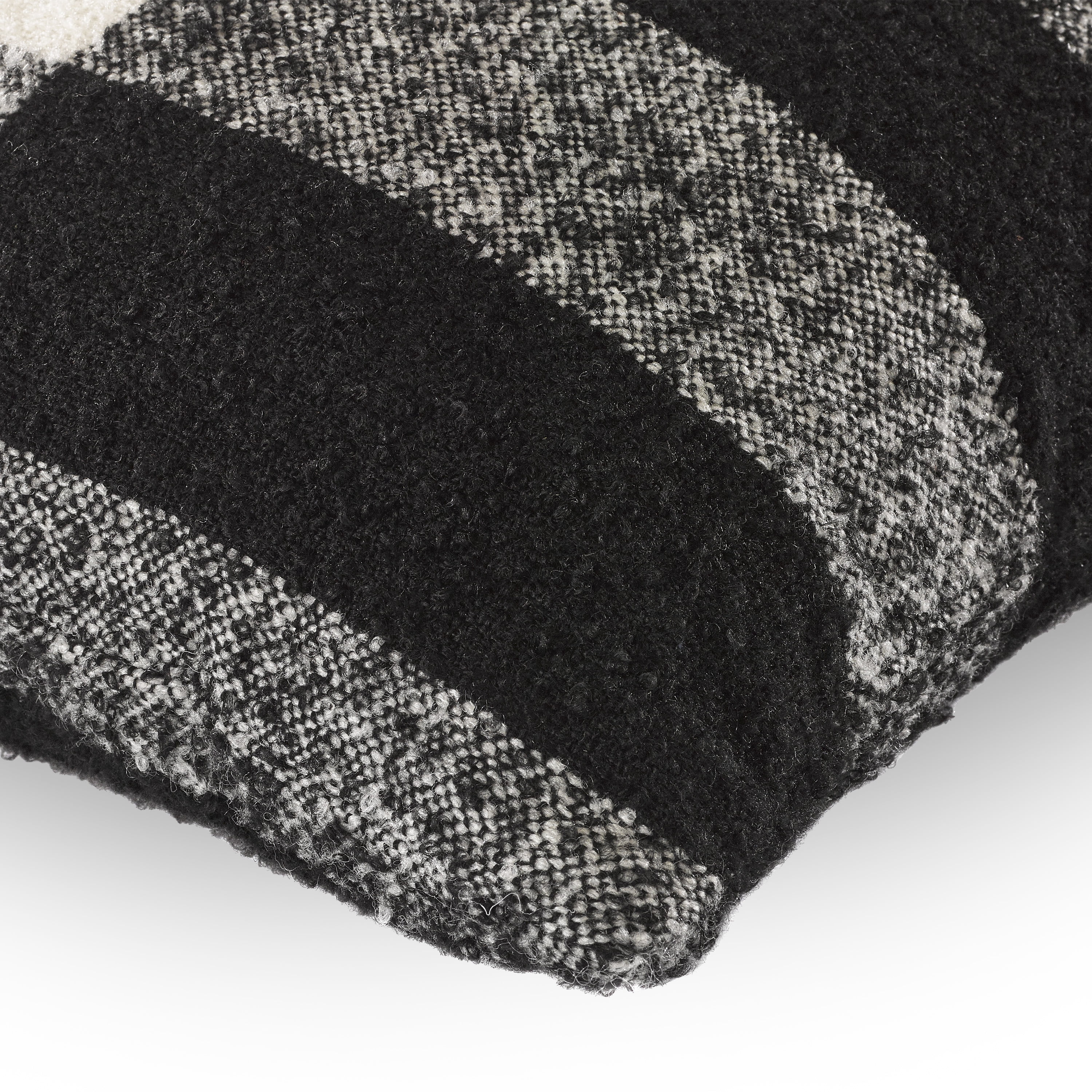 (2 pack) Mainstays 18"x18" Black and White Plaid Decorative Throw Pillow