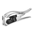 thumbnail image 1 of Abridor de Tuercas con Clip de CastañO Gadgets de Corte 2 en 1 Alicates RáPidos de Nogal Cascanueces de Metal Desgranador Herramientas de Cocina Gadgets de Corte, 1 of 5