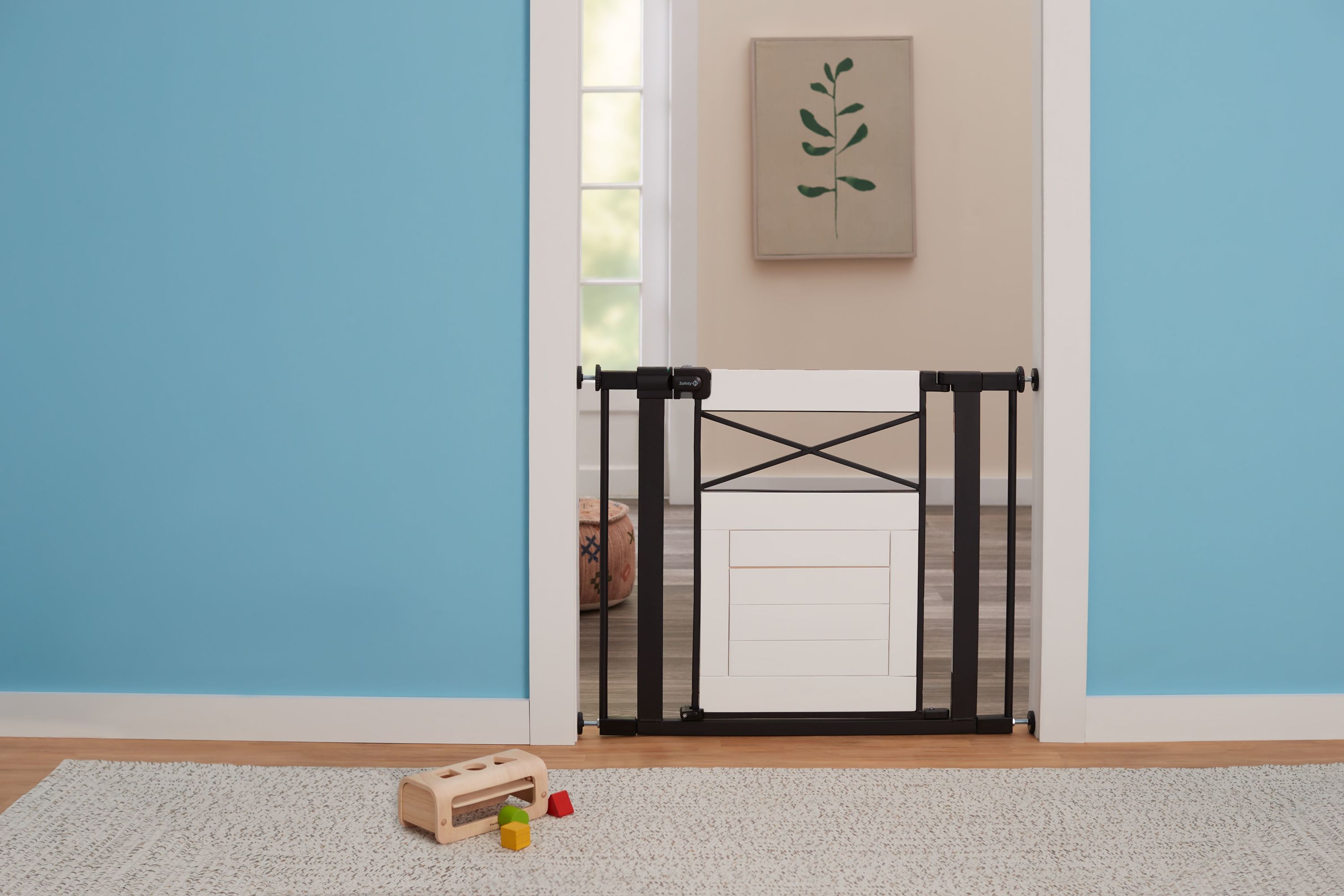 Safety 1st Modern Farmhouse Gate, White Pressure Mount photo 7