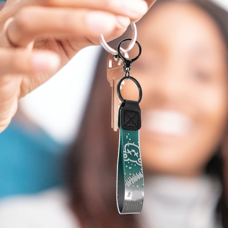 Nigeria Flag Keychain - Stainless Steel & Glass Keyring Gift For Men & Women