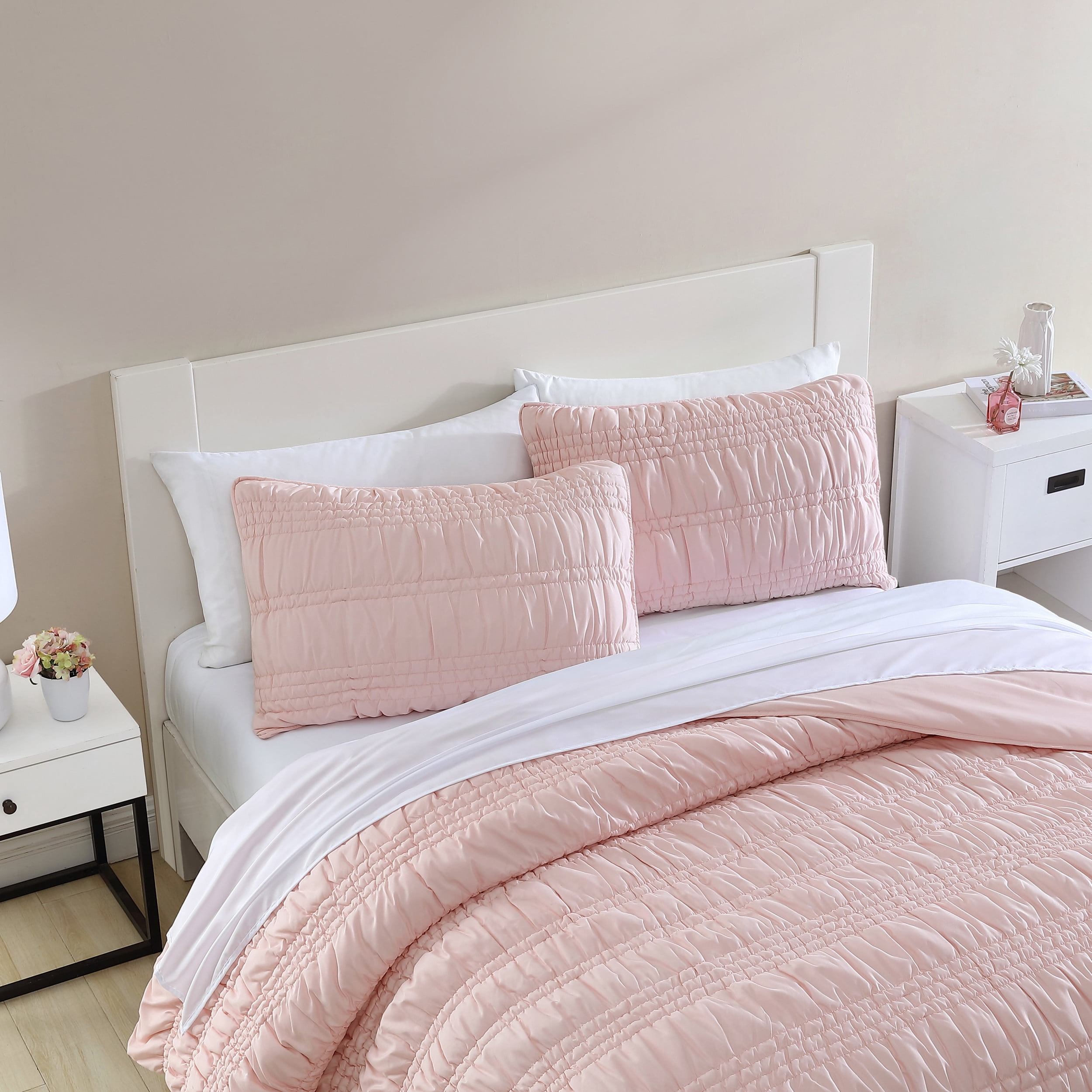 Poppy & Fritz Scrunch Stripe Pink Full/Queen Quilt Set
