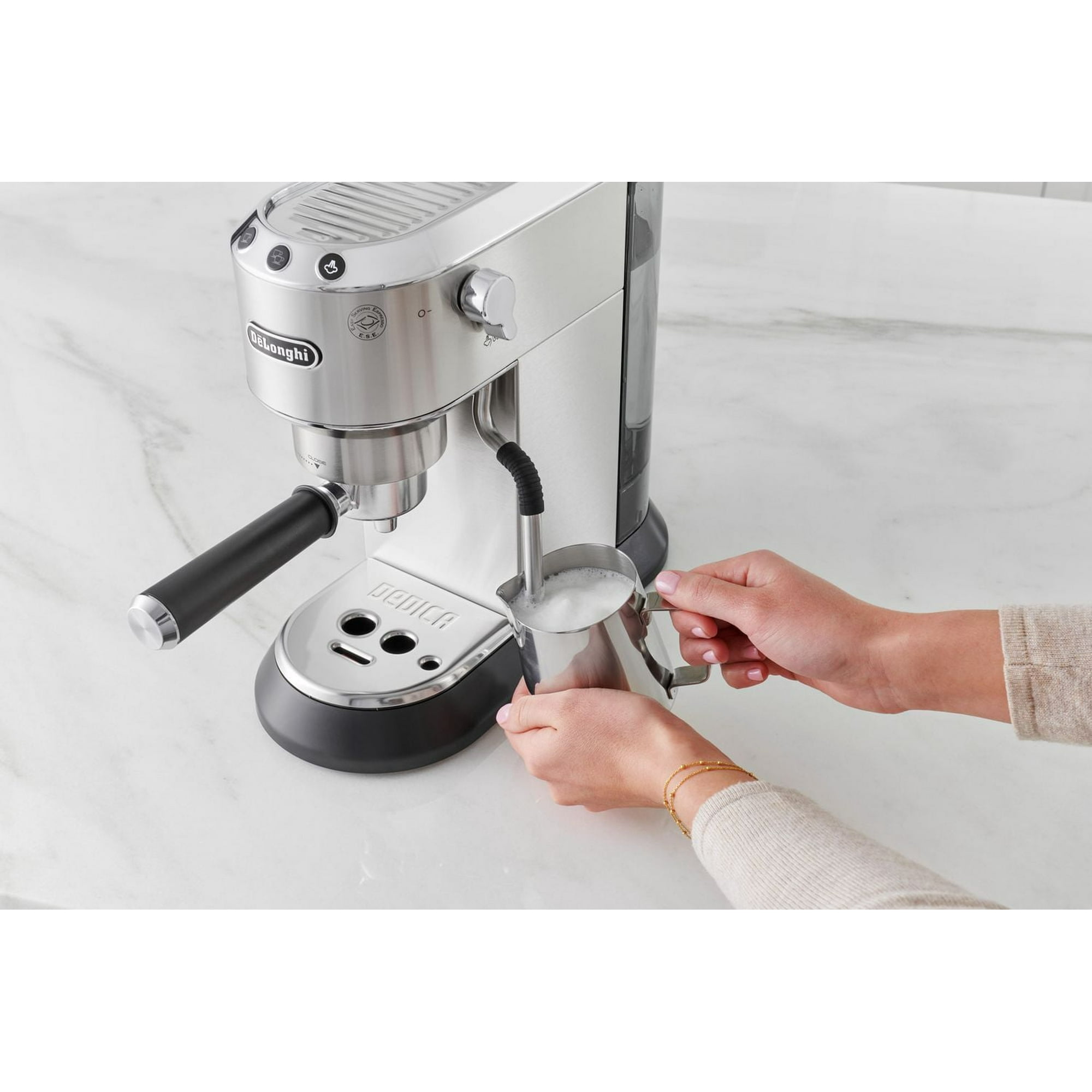 De'Longhi EC885M Dedica Arte Pump Espresso Machine, in De'Longhi EC885M Dedica Arte Pump Espresso Machine, in
