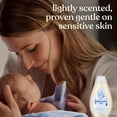 thumbnail image 4 of Johnson's Baby Sensitive Care Jabón y Shampoo 2 en 1 para Bebé 400 ml, 4 of 9