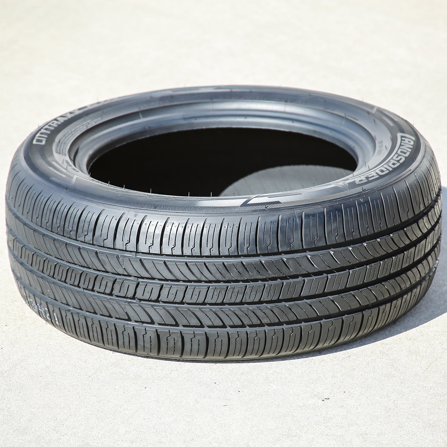 Landspider Citytraxx 185/65R15 Performance Tire Fits: 2017 Hyundai