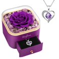 thumbnail image 1 of Collar Beferr con colgante de corazón y rosa morada preservados, 1 of 7