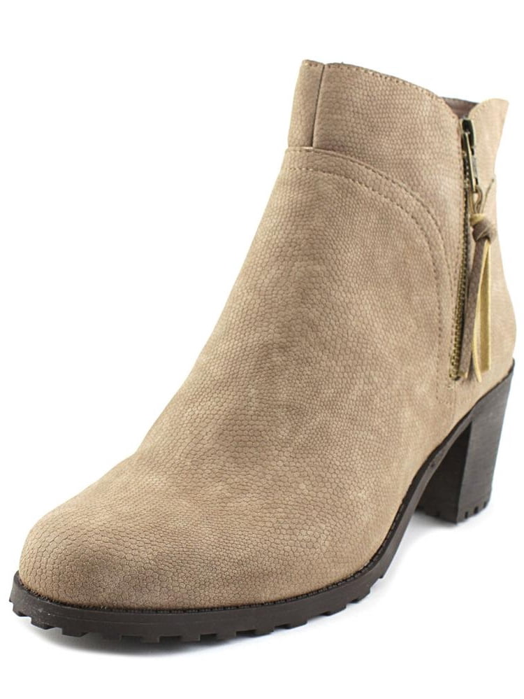 aerosoles condominium boot