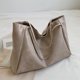 thumbnail image 5 of Bolso Hobo elegante para mujer, bolso de mano Retro de gran capacidad, bolso informal suave, bolso tipo cubo, 5 of 9