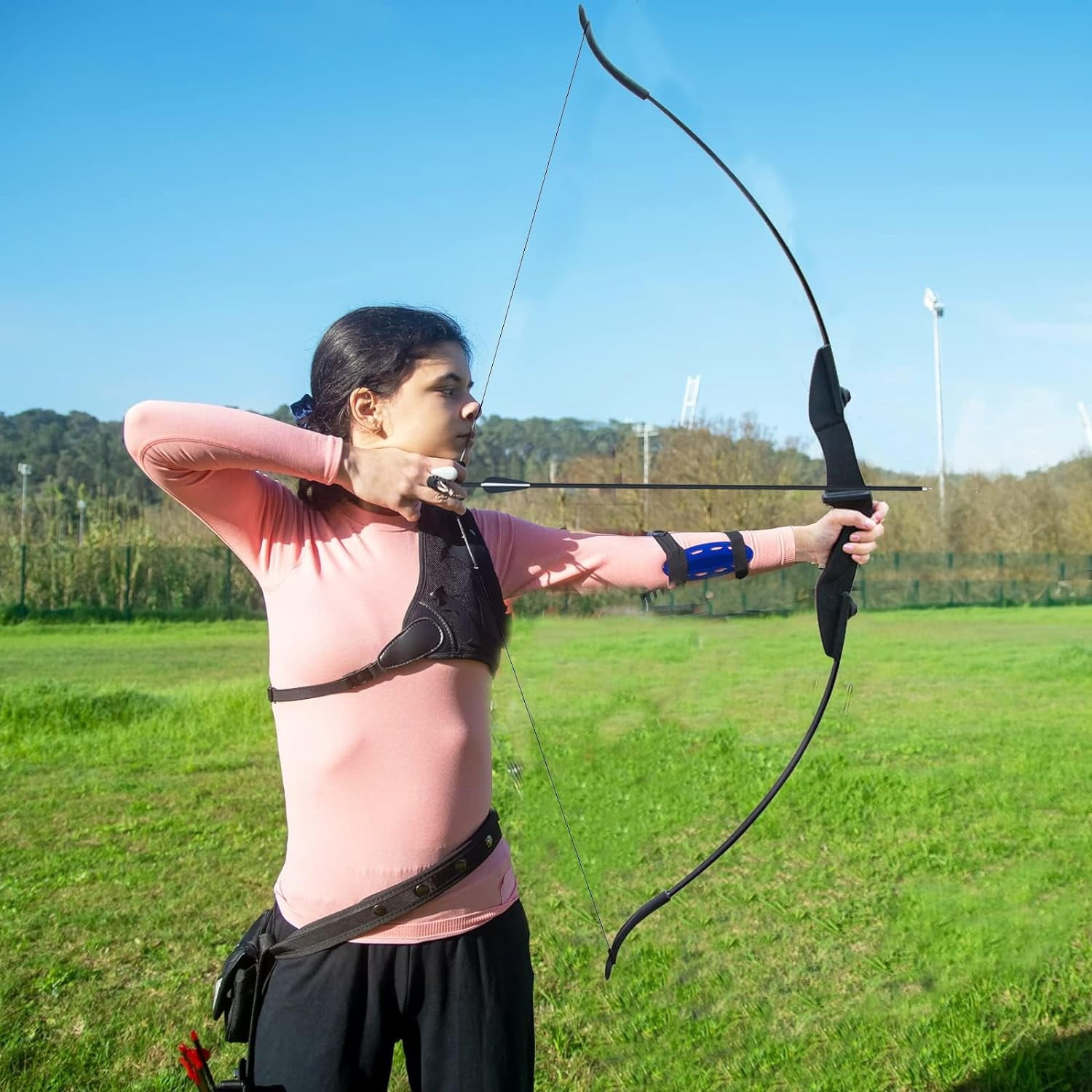 Tongtu Recurve Bow Right and Left Handed,Takedown Bow and Arrows for Adult & Youth Beginner 30lb 40lb Traditional Archery Bows Set with 6pcs Arrows…