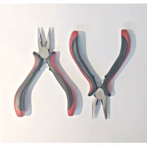 Fyna -Lot Of (2) Ultra Steel Tools 4-1/2" Mini Long Nose Pliers