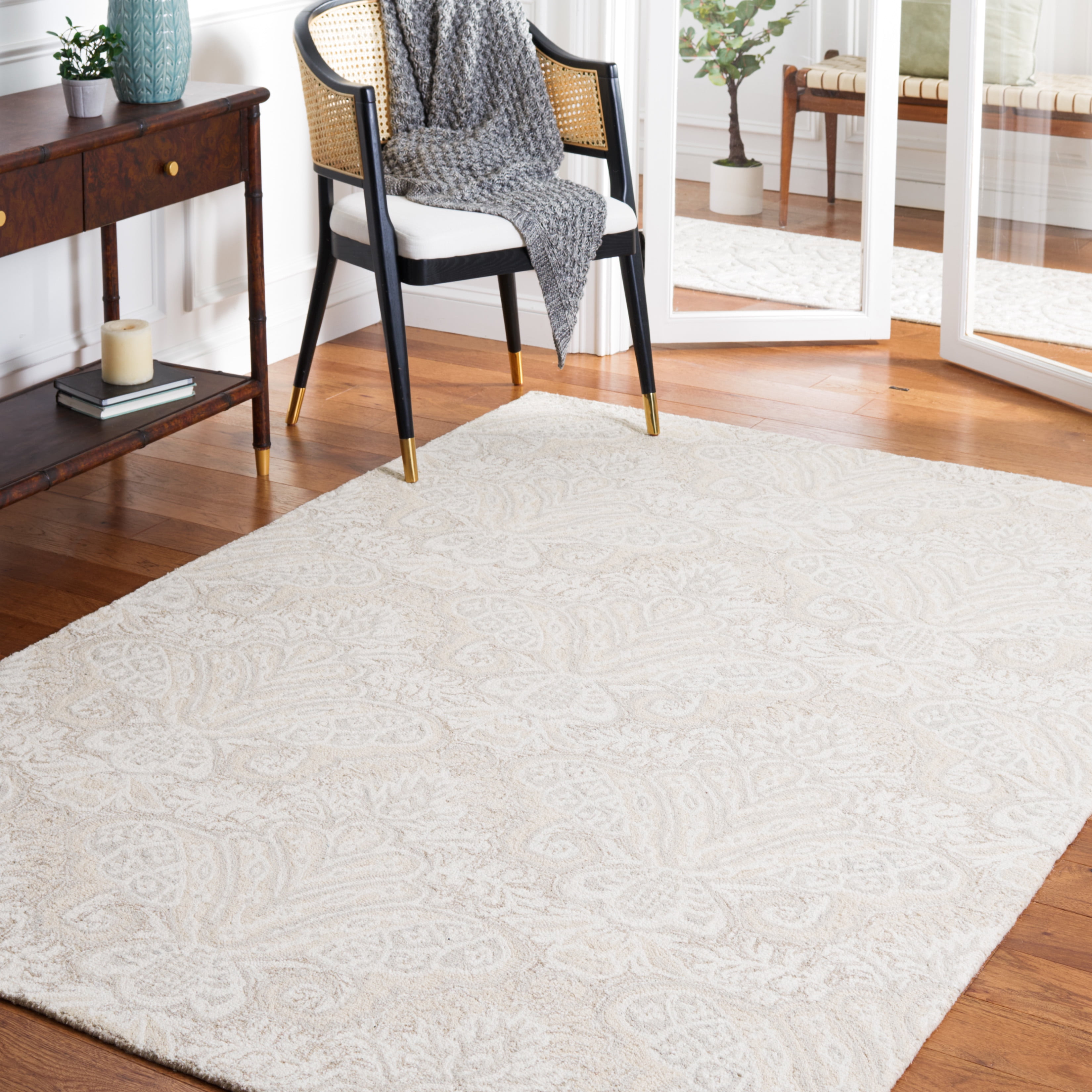 SAFAVIEH Micro-Loop Deziree Floral Area Rug, Beige, 6' x 9'