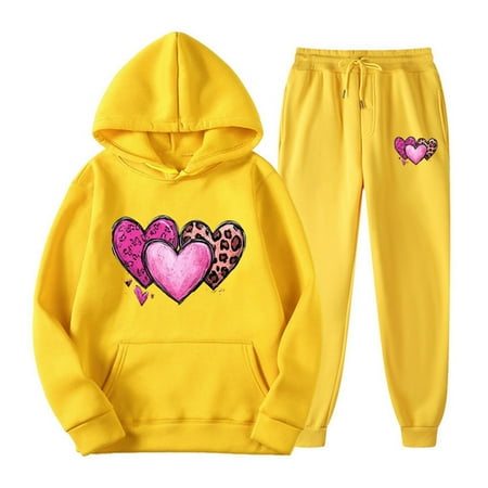 Feancey Womens Hoodie Sweat Suits Trendy Valentines Day Lounge Sets Novelty Heart Print Cute Hooded Pullover and Jogging Sweatpants Matching Set Pink M