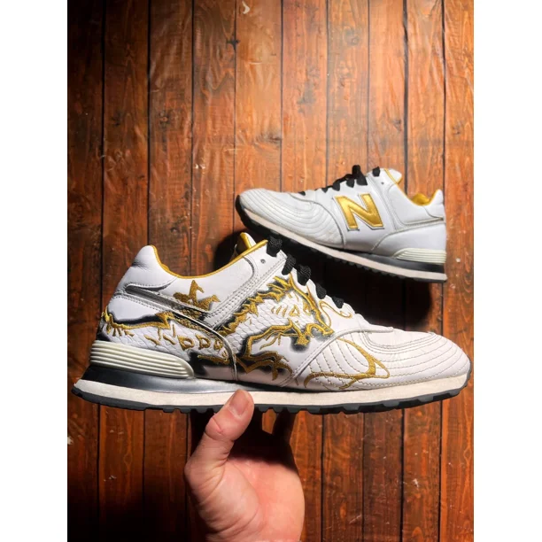 New Balance 574 Limited Edition Dragon Mens Sz 11 Leather White Gold M574LEWD