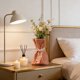 thumbnail image 5 of Jarrón de resina con interior hermético, aspecto cerámico moderno, color blanco, para flores frescas, secas o artificiales, centro de mesa decorativo para sala de estar, mesa u oficina., 5 of 7