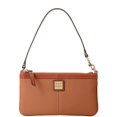 thumbnail image 1 of Cartera de pulsera Dooney & Bourke de piel granulada, color marrón, 1 of 3