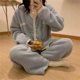 thumbnail image 4 of Conjunto de Pijama de terciopelo Coral para mujer, ropa de dormir de franela de manga larga, bonita, para invierno, novedad de 2022, 4 of 4
