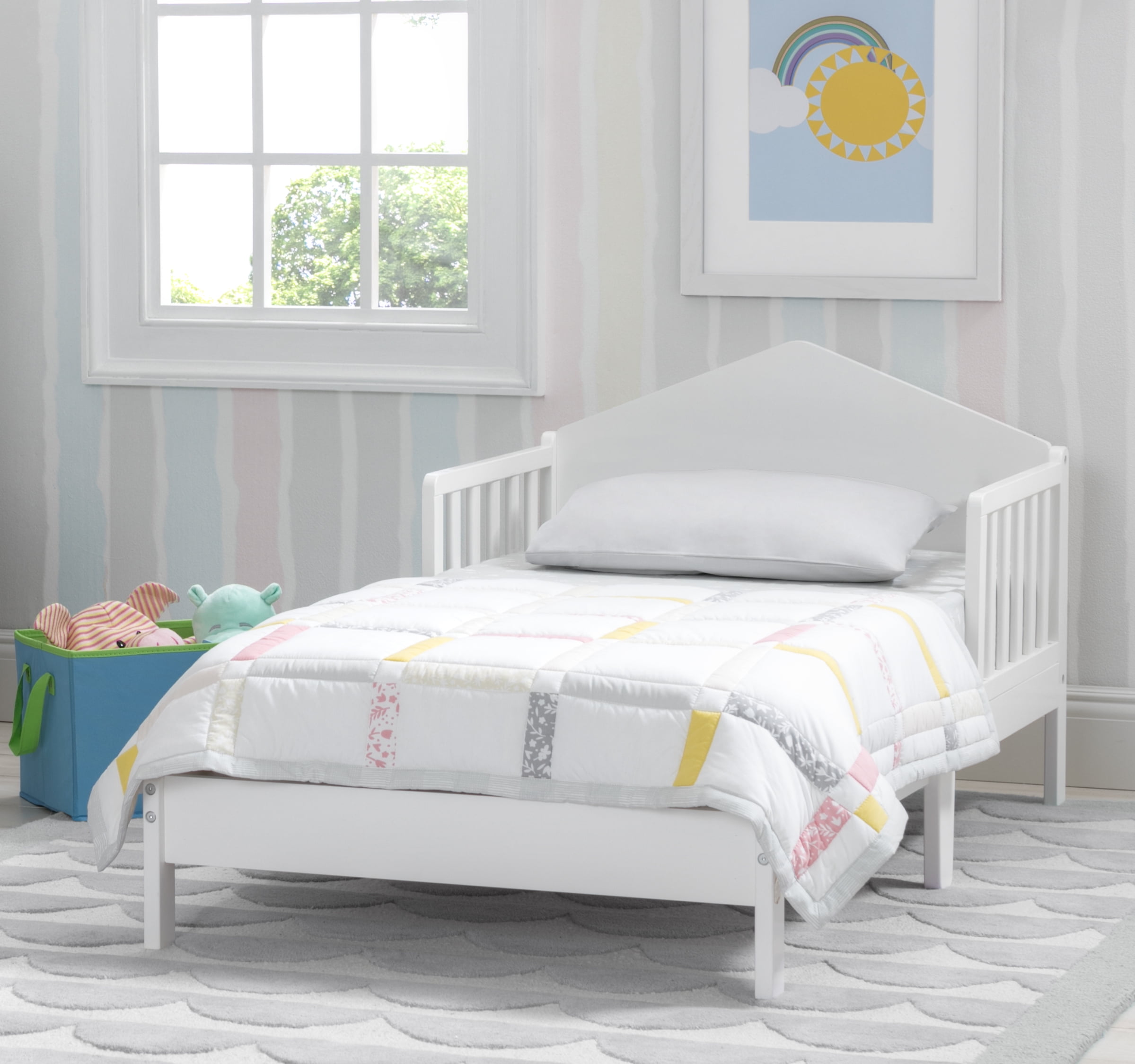 Delta Children Homestead Toddler Bed, Greenguard Gold Certified, Bianca White