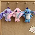 thumbnail image 4 of Llavero con colgante de muñeco de peluche Disney Lilo & Stitch de 14 cm, diseño de dibujos animados Kawaii, para mochila, bolso, decoración, juguete para niños, regalo de cumpleaños para amigos, 4 of 5