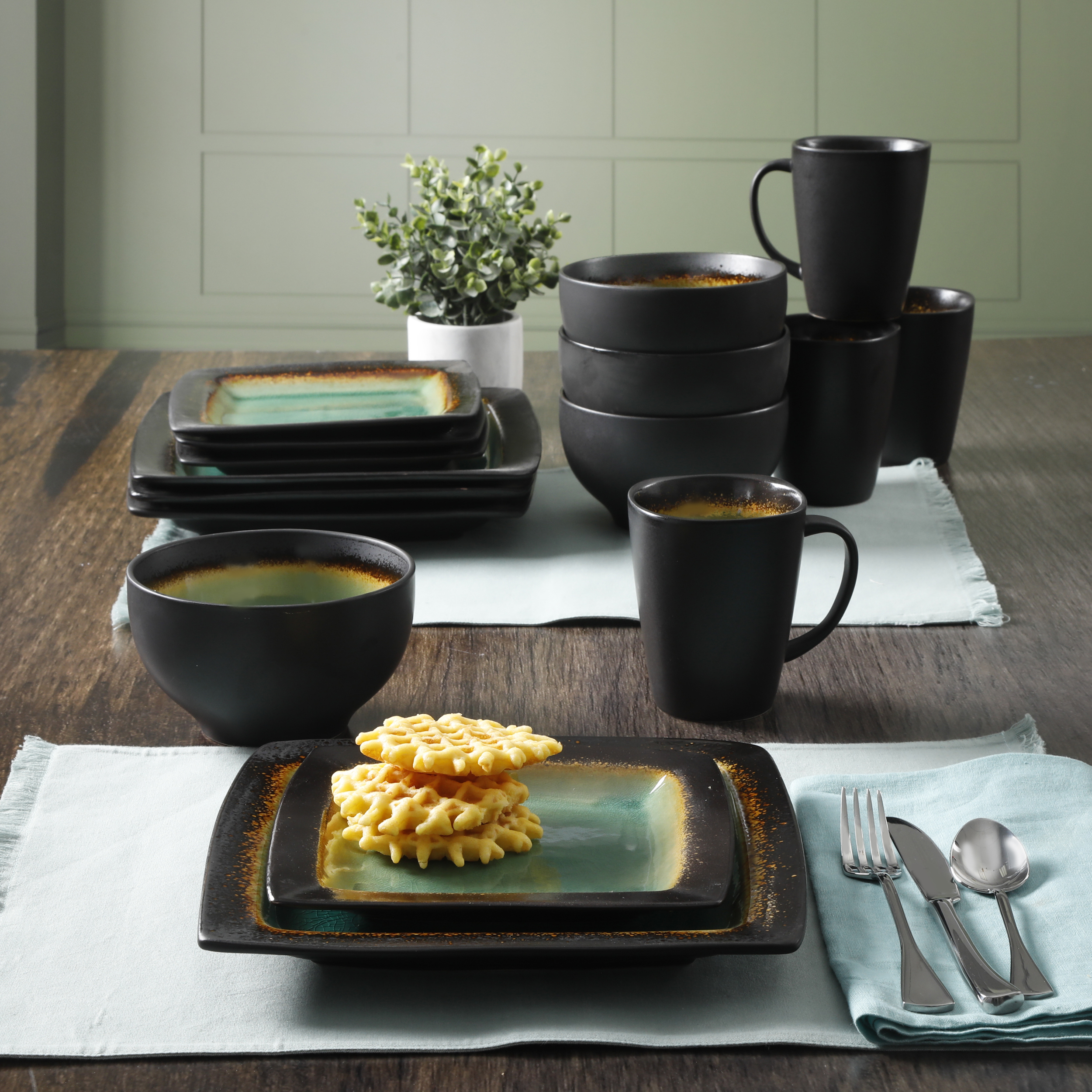 Gibson Home Ocean Oasis 16-Piece Dinnerware Set, Turquoise - image 10 of 10