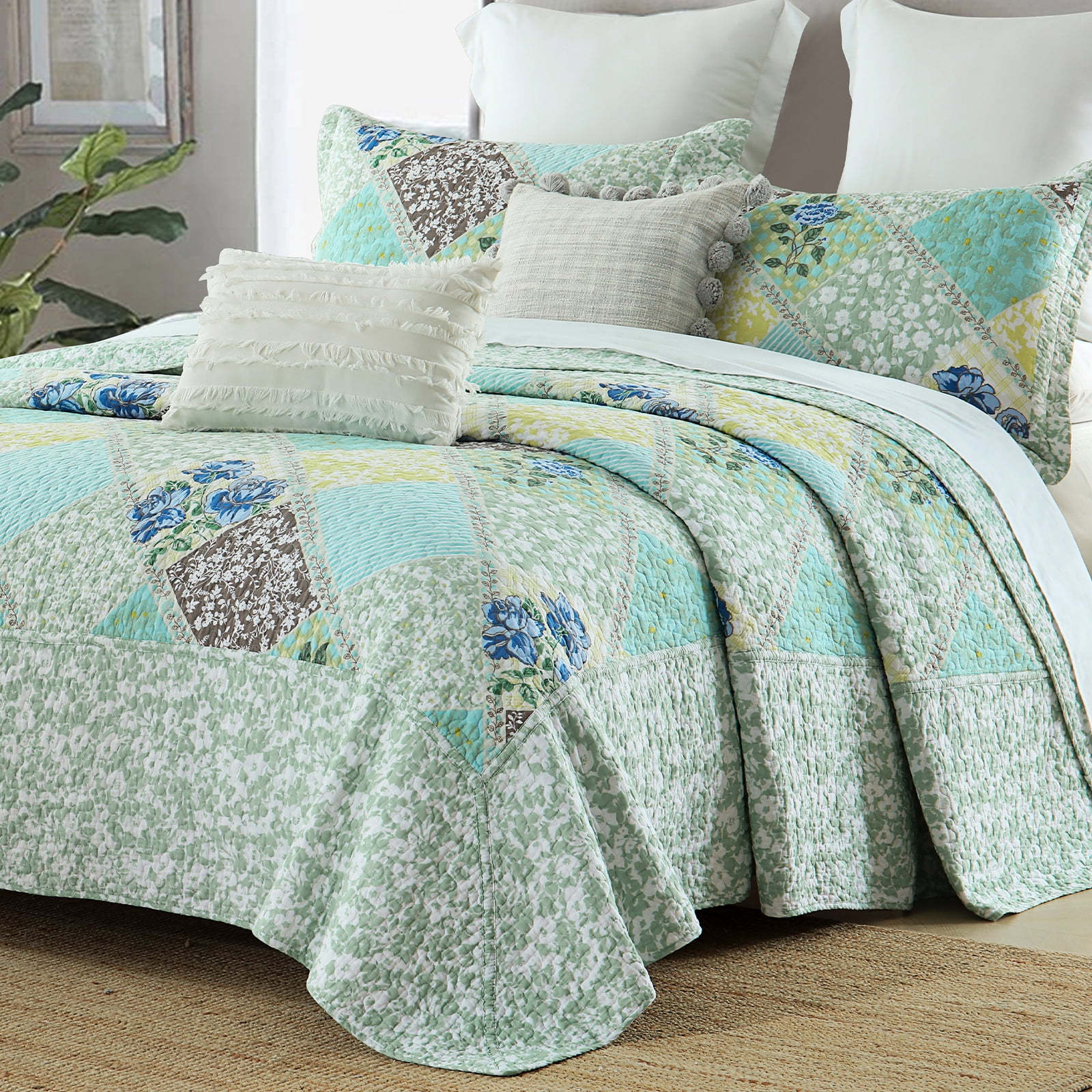 PANGUSHAN 100% Cotton 120"x120" Oversized California King Bedspread Coverlet Quilt Set, Cal King Quilted Bedspread Extra Large Wide Quilt, Floral XL Bed Spread Lightweight Comforter, 3pc, Green/Blue