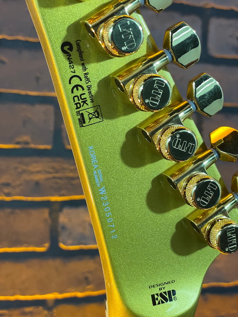 Open Box ESP LTD KH-V Kirk Hammett Signature Electric Guitar - Metallic Gold