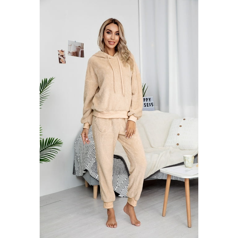 Hooever Women's Fluzzy Sherpa Fleece Pajamas Warm Pullover Lapel Sleepwear  Sets(eige-S) Beige at  Women's Clothing store