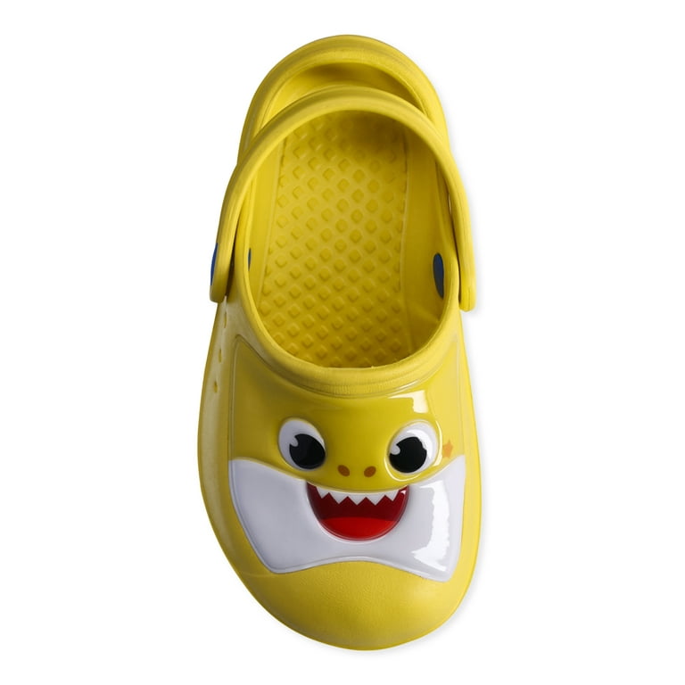 Baby shark deals crocs