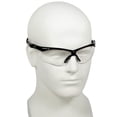 thumbnail image 3 of Lentes de Seguridad KLEENGUARD Nemesis +2.0 Dioptrías Armazón Transparente, 3 of 6