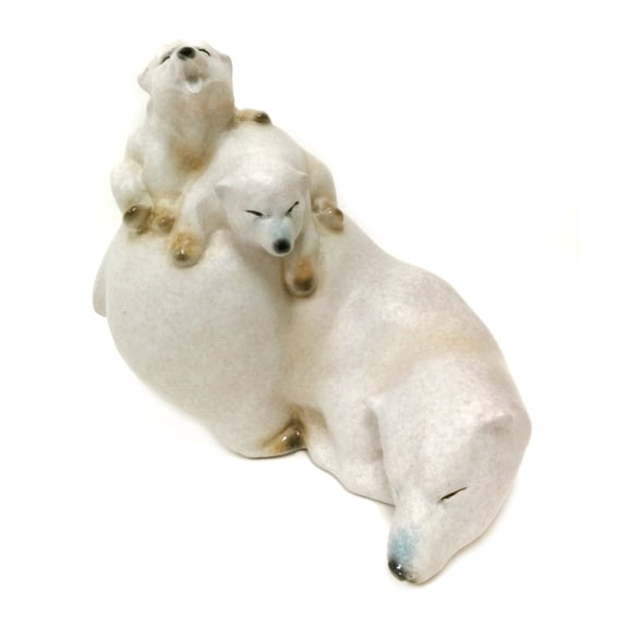 Polar Bear With Two Cubs Figurine