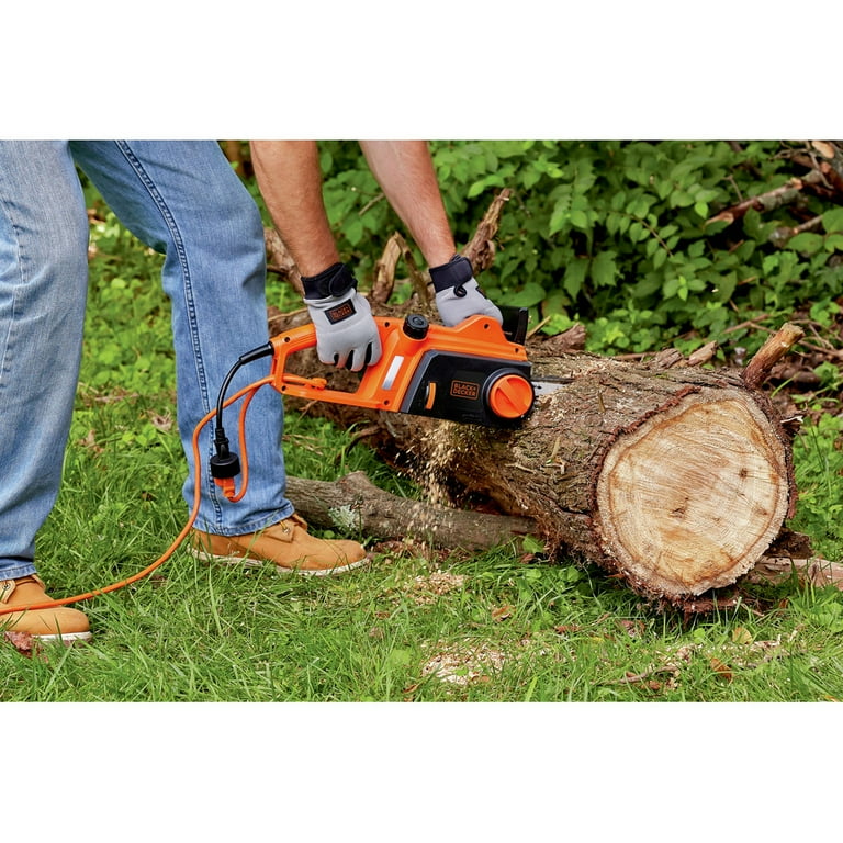 Black & Decker CS1216 12 Amp Corded 16 in. Chainsaw