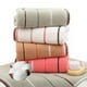thumbnail image 1 of Toallas de algodón premium de secado rápido (paquete de 4) para viajes, camping y gimnasio. Ultraabsorbentes y compactas, fáciles de guardar y llevar. Aestivo | Blanco, rosa, verde y caqui |, 1 of 7