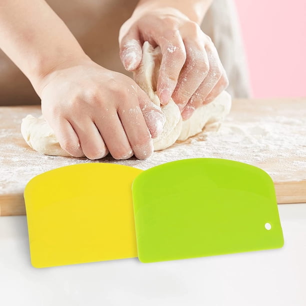 Spatule Décoration Pâtisserie Set De 3 Spatules Et Peignes à Glaçage Wilton - Pour Lisser Et Décorer Gâteaux Facilement - Pro Ou Débutant Set Lisseur Crème