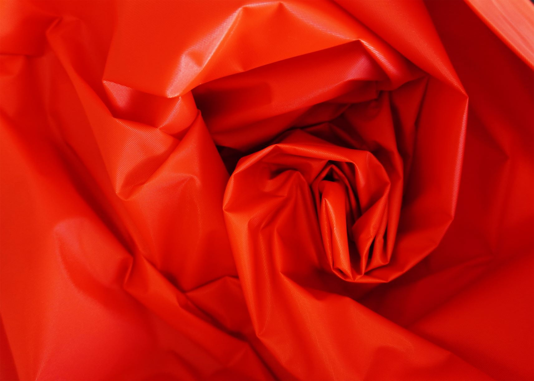 Pellon Vinyl Fabric. Red. 54" x 20 Yards by the Bolt. 1 Pack