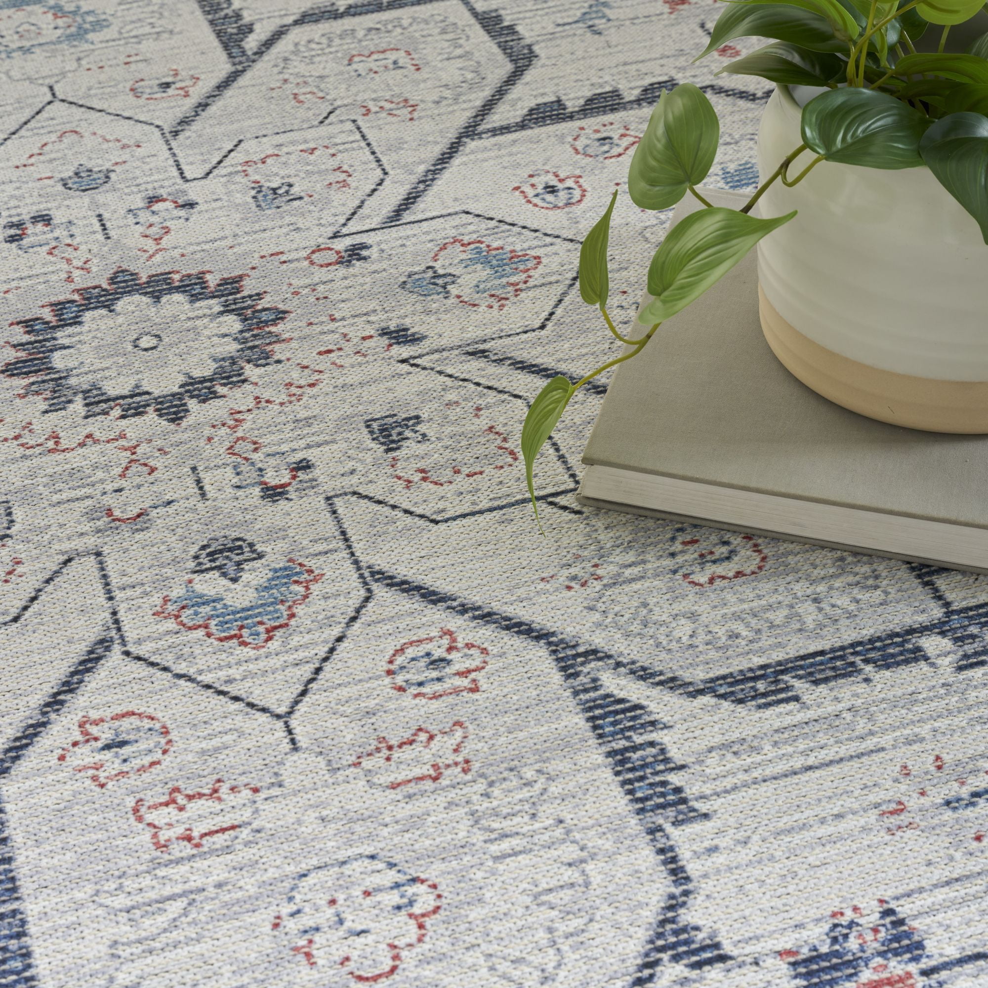 Nourison New Concept Washables 6' x 9' Ivory Blue Farmhouse Indoor Non-Slip Flatweave Rug