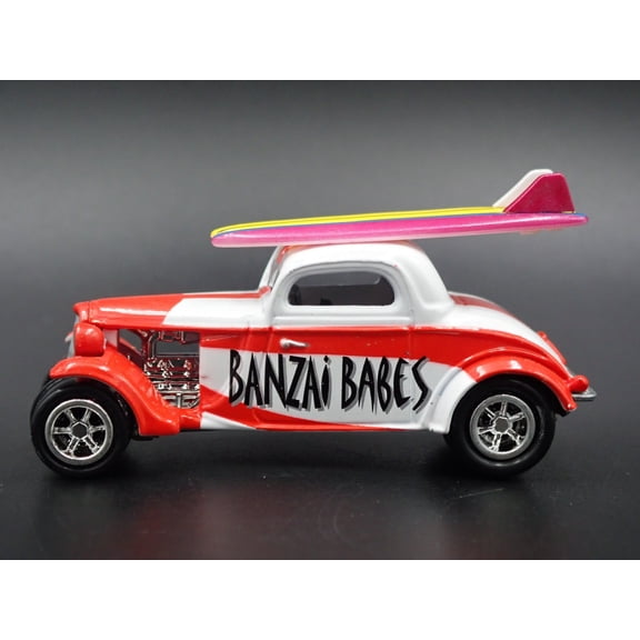 Open Box 1934 FORD COUPE HOT ROD SURFING 1:64 SCALE COLLECTIBLE DIORAMA DIECAST MODEL CAR