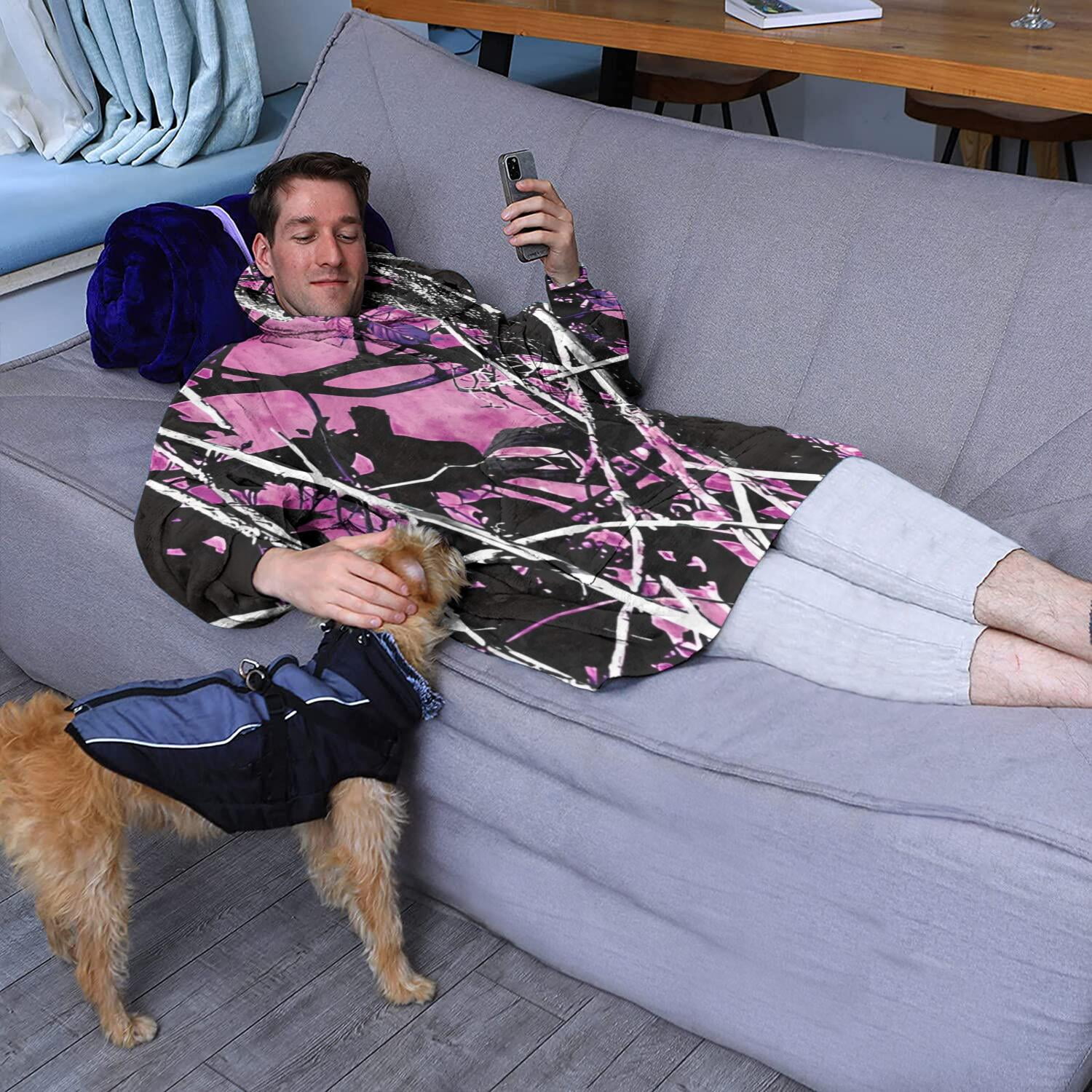 Purple Camo Tree Branch Pattern Wearable Oversized Blanket,Wearable Blanket Hoodie for Adults,Cozy Hooded Blankets with Super Pockets,Super Warm Fuzzy Pullover for Women & Men