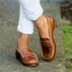 thumbnail image 2 of Mocasines de estilo europeo y americano, zapatos de conducción cepillados de talla grande, zapatos de mujer europeos y americanos, 2 of 2