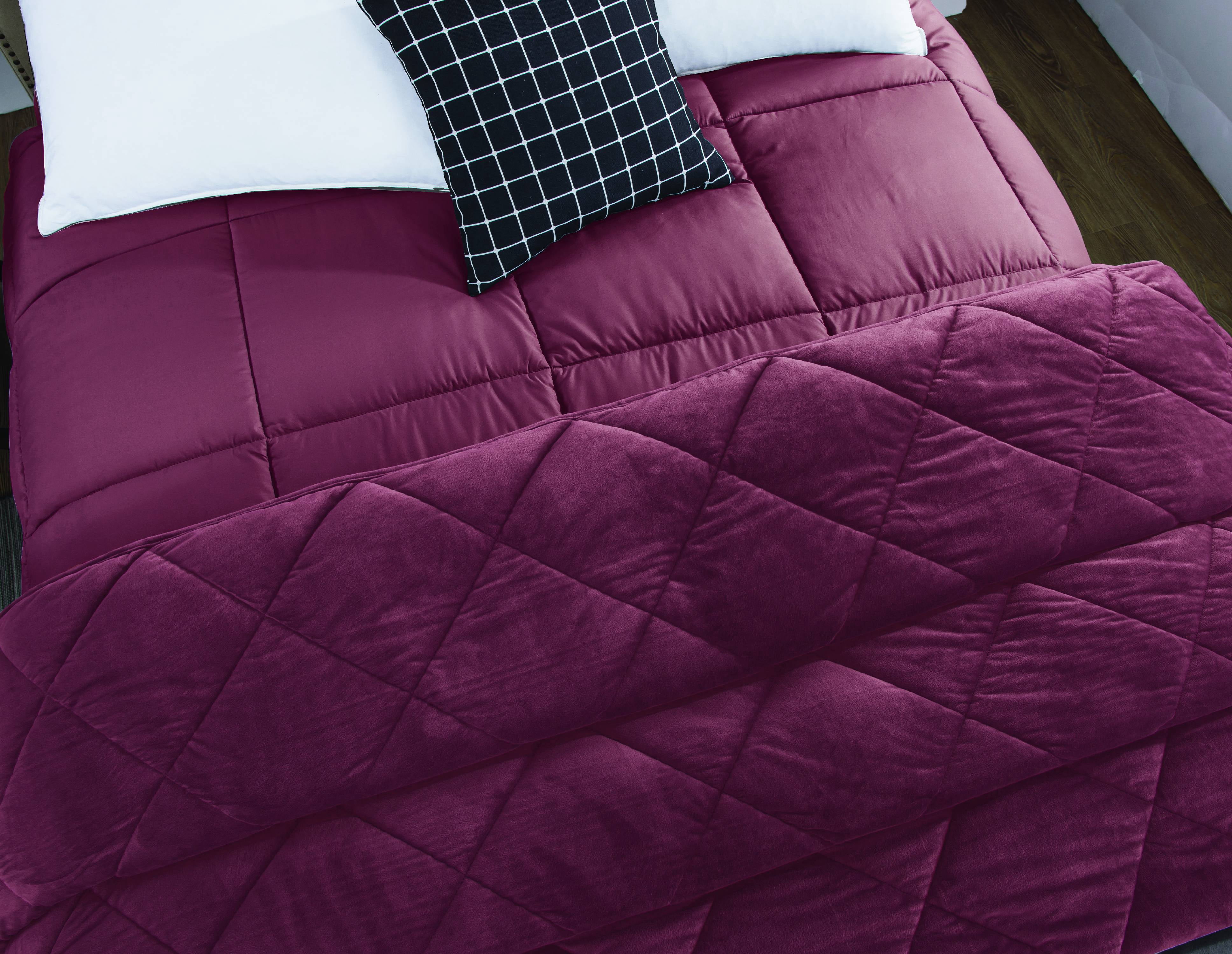 St. James Home 2pc Velvet blanket & Microfiber Comforter Set, Tawny Port, Twin