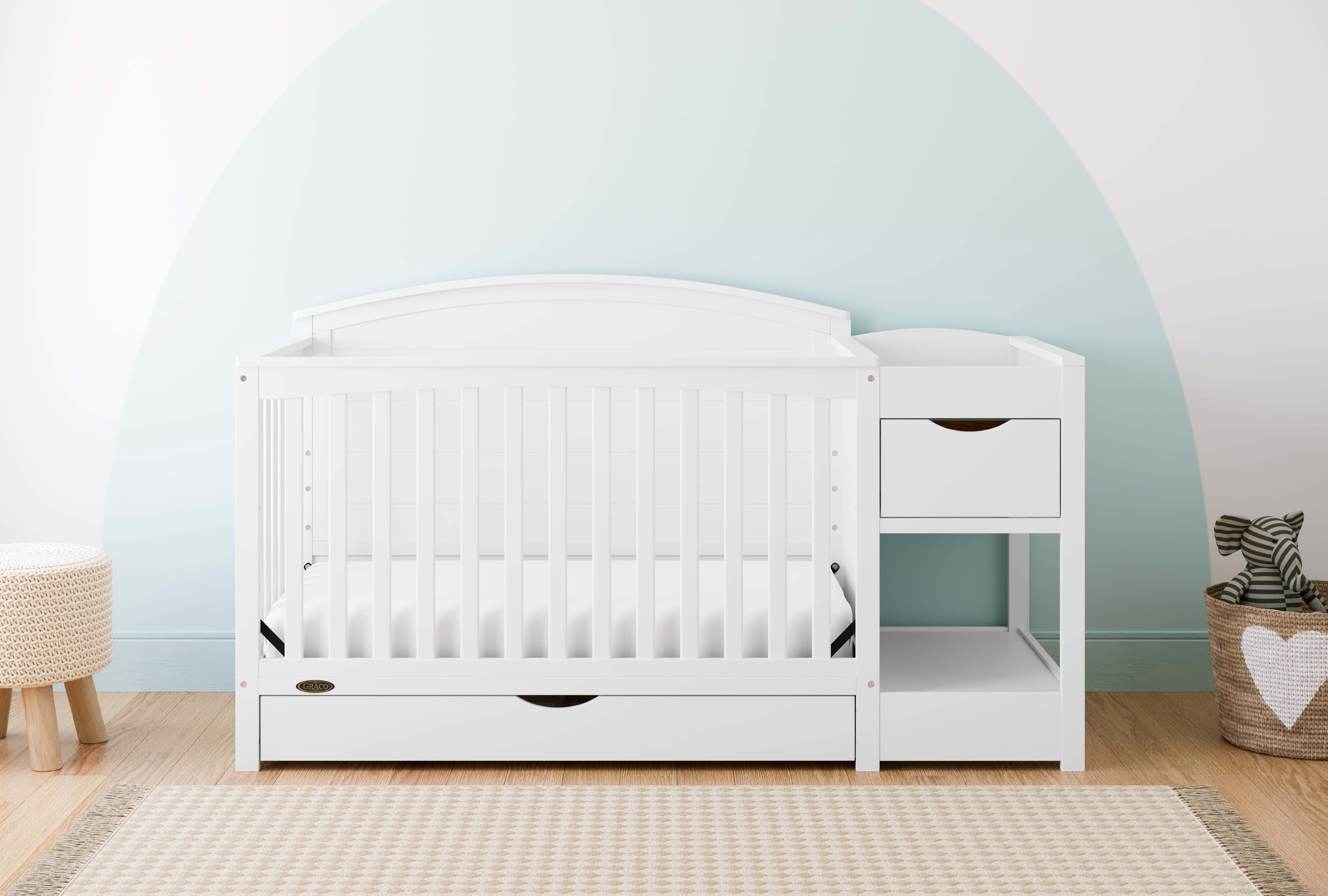 Graco Bellwood 5-in-1 Convertible Crib and Changer