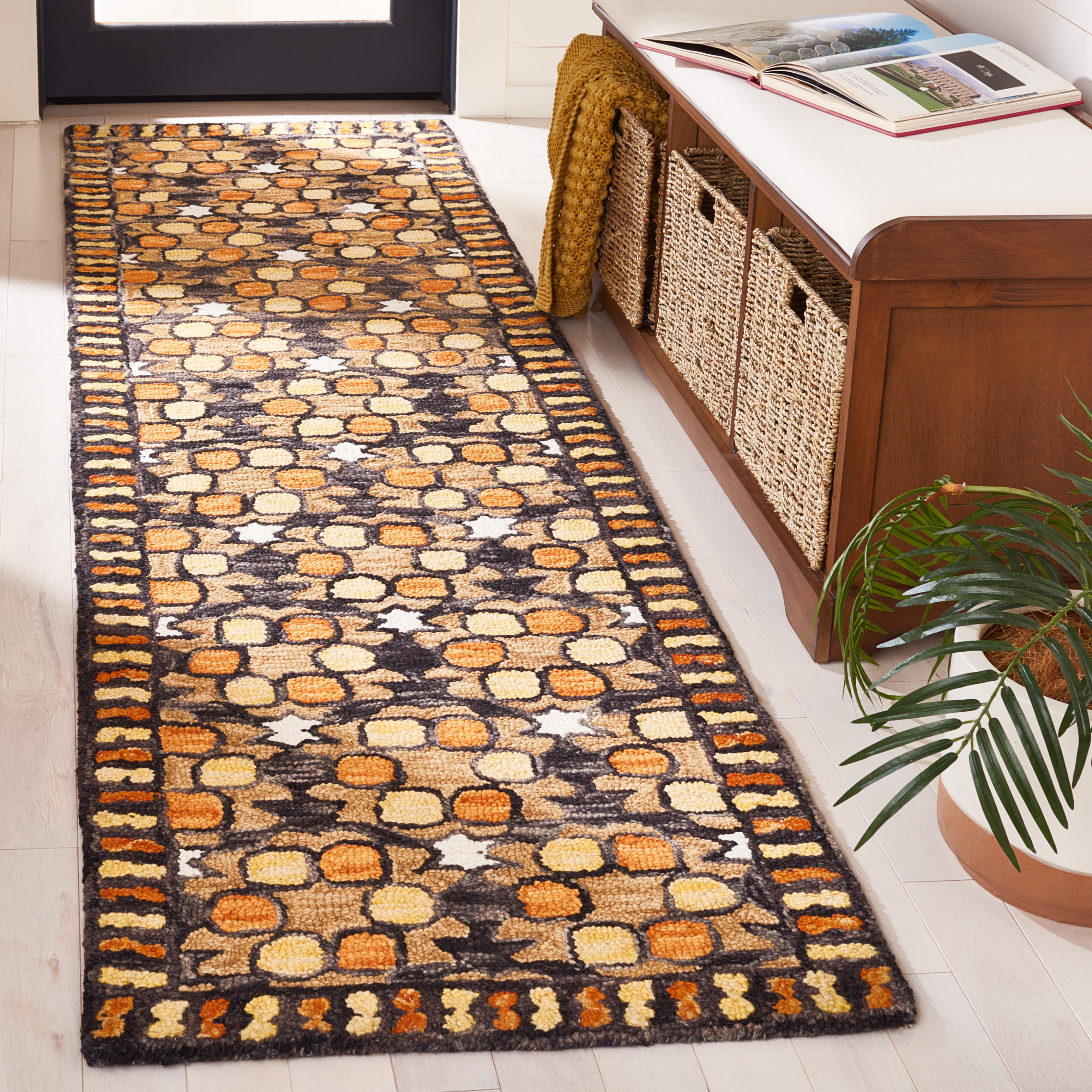 SAFAVIEH Aspen Vincent Geometric Runner Rug, Light Yellow/Orange, 2'3" x 9'
