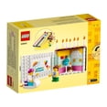 thumbnail image 3 of Torta de cumpleaños LEGO 40641 de Building Toy con 2 minifiguras, 3 of 6